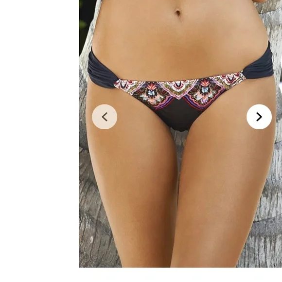 Pilyq San Sebastián Black Bikini with Vibrant Embroidery - Picture 16 of 16